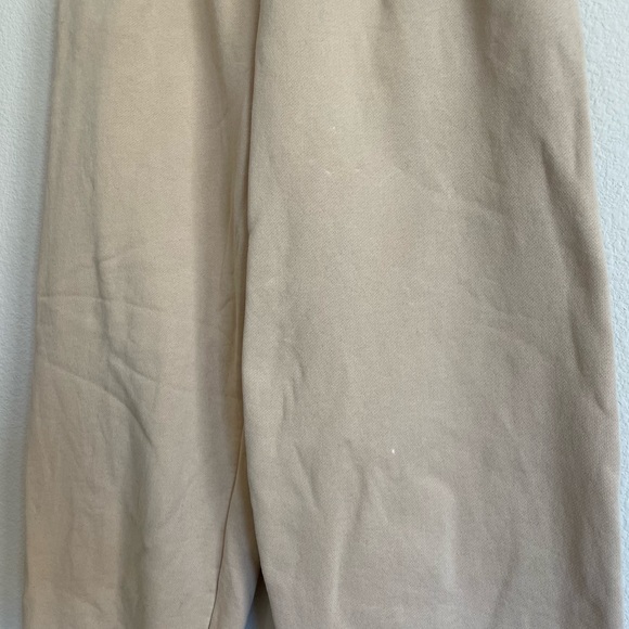 Aritzia sweatpants - Picture 4 of 5
